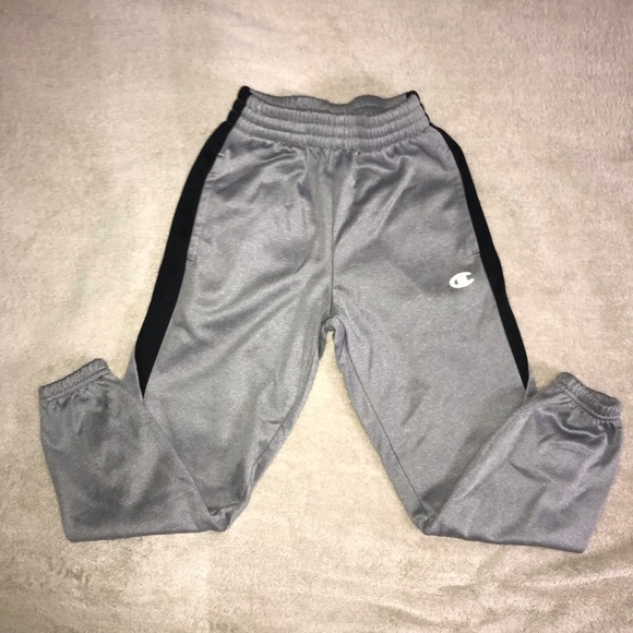 Champion Authentic jogger boys gray and black size: 7/8 - Picture 10 of 15